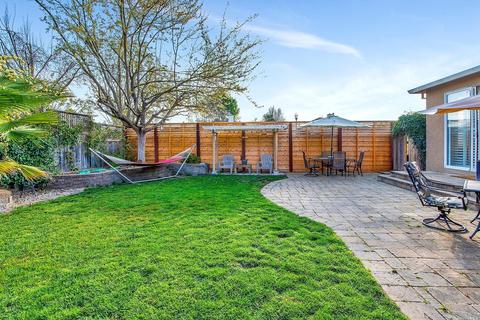 174 Decanter Cir, Windsor, CA 95492 photo 24