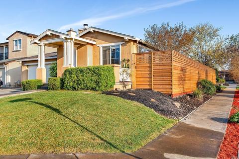 174 Decanter Cir, Windsor, CA 95492 photo 3