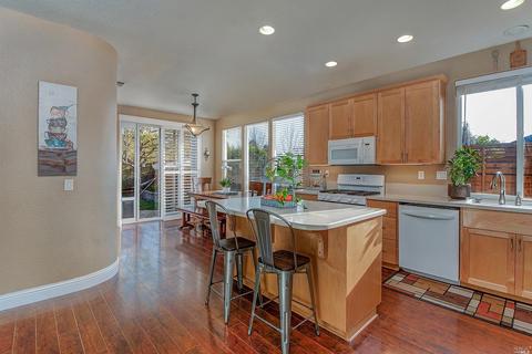 174 Decanter Cir, Windsor, CA 95492 photo 9