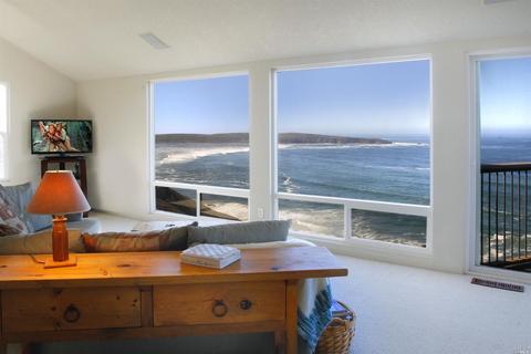 589 Oceana Dr, Dillon Beach, CA 94929 photo 2