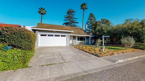 348 Smith Dr, Petaluma, CA 94952 photo 3
