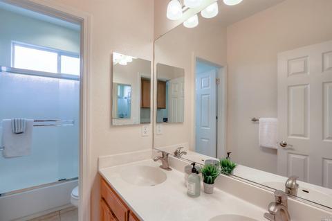 949 Pinot Noir Way, Windsor, CA 95492 photo 30