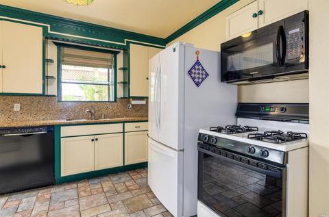 1732 Illinois St, Vallejo, CA 94590 photo 13