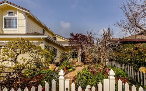 648 Tulare St, Petaluma, CA 94954 photo 4