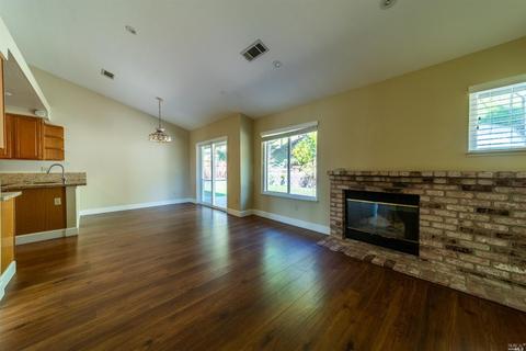 670 Britannia Dr, Vallejo, CA 94591 photo 10