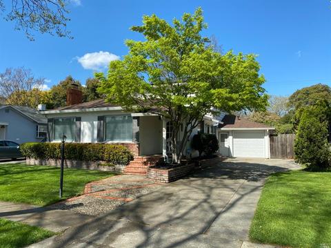 1920 Illinois St, Vallejo, CA 94590 photo 2