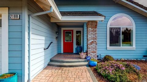 2199 Saint Augustine Cir, Petaluma, CA 94954 photo 4