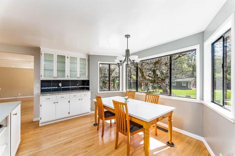 735 Walnut Ave, Ukiah, CA 95482 photo 7
