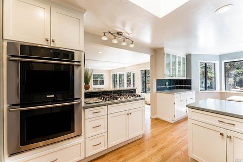 735 Walnut Ave, Ukiah, CA 95482 photo 8