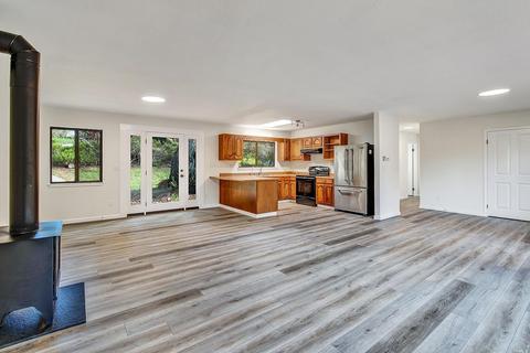 16910 Taylor Ln, Occidental, CA 95465 photo 7