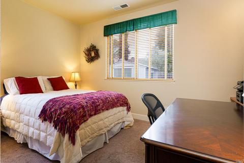 343 Decanter Cir, Windsor, CA 95492 photo 16