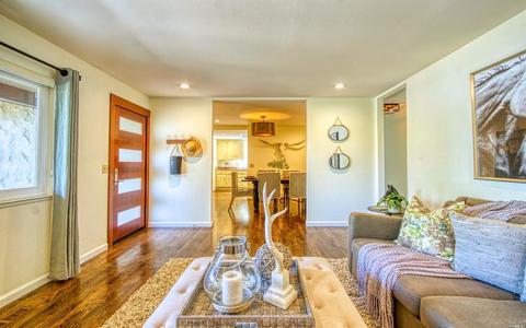 721 5th St E, Sonoma, CA 95476 photo 8