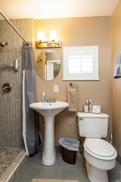855 Helen Ave, Ukiah, CA 95482 photo 13