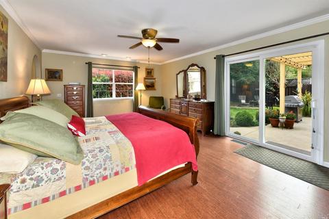 557 School St, Cloverdale, CA 95425 photo 9