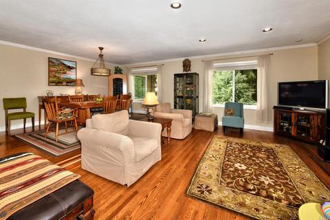 557 School St, Cloverdale, CA 95425 photo 5