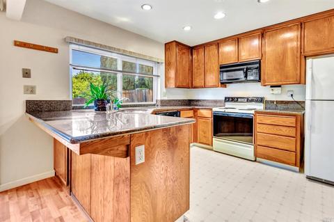 355 Goheen Cir, Vallejo, CA 94591 photo 13