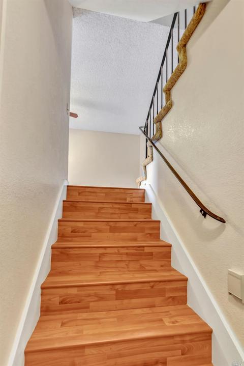 355 Goheen Cir, Vallejo, CA 94591 photo 18