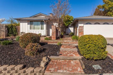 2175 Monterey Dr, Fairfield, CA 94534 photo 4