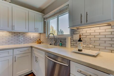 2175 Monterey Dr, Fairfield, CA 94534 photo 22