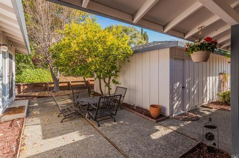 2175 Monterey Dr, Fairfield, CA 94534 photo 8