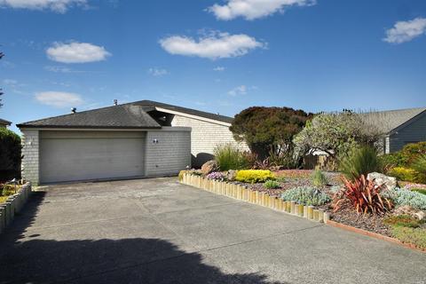 222 Condor Ct, Bodega Bay, CA 94923 photo 2