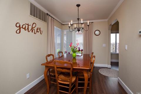 8018 Creekside Dr, Windsor, CA 95492 photo 7