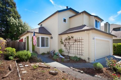 8018 Creekside Dr, Windsor, CA 95492 photo 2