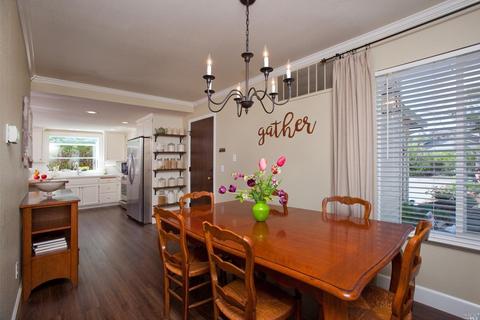 8018 Creekside Dr, Windsor, CA 95492 photo 6