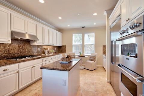 20 Marblehead Ln, Novato, CA 94949 photo 9