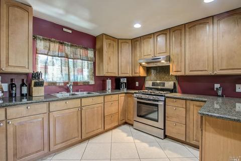255 Cortland Cir, Vallejo, CA 94589 photo 12
