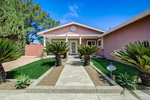 255 Cortland Cir, Vallejo, CA 94589 photo 2