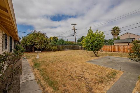 621 Vervais Ave, Vallejo, CA 94591 photo 23