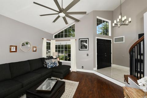 9584 Wellington Cir, Windsor, CA 95492 photo 8