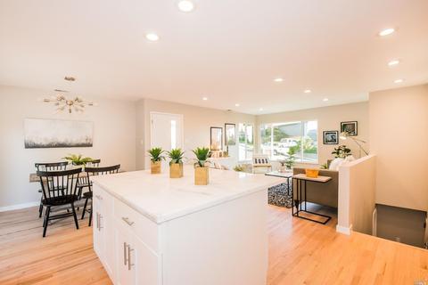 1208 Del Mar Ave, Vallejo, CA 94589 photo 9