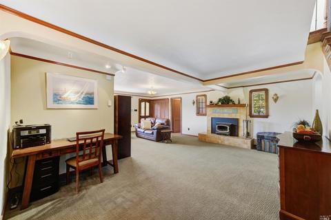 945 Nebraska St, Vallejo, CA 94590 photo 15