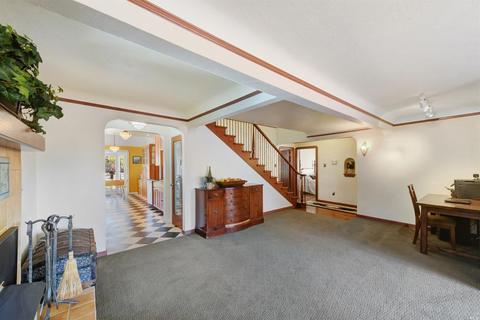 945 Nebraska St, Vallejo, CA 94590 photo 13