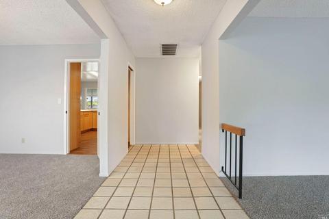 121 Ashton St, Vallejo, CA 94591 photo 3