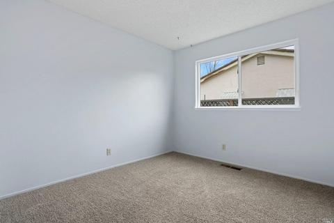 121 Ashton St, Vallejo, CA 94591 photo 23