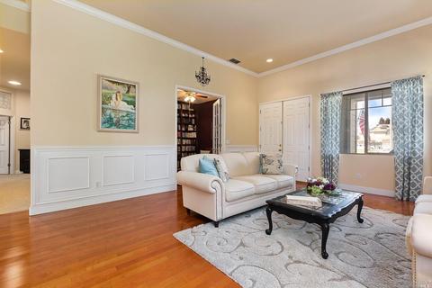 1635 Lassen Ct, Dixon, CA 95620 photo 5
