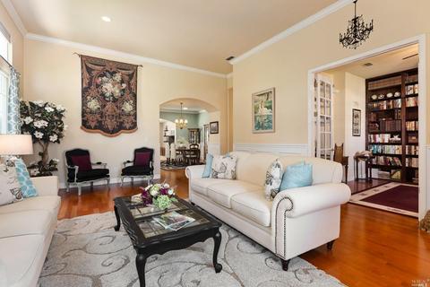 1635 Lassen Ct, Dixon, CA 95620 photo 4
