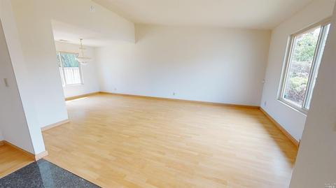 101 Flint Ct, Vallejo, CA 94589 photo 6