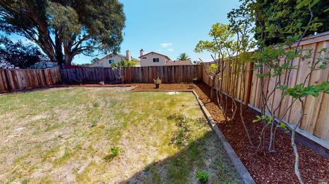 101 Flint Ct, Vallejo, CA 94589 photo 37