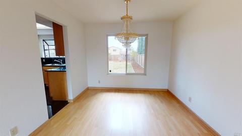 101 Flint Ct, Vallejo, CA 94589 photo 8