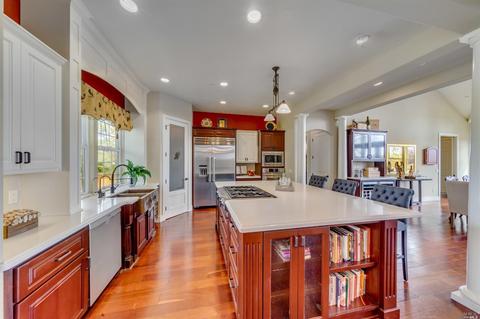 8276 Starr Rd, Windsor, CA 95492 photo 4