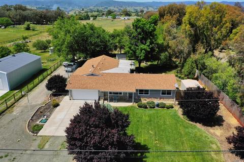 7533 Putman Rd, Vacaville, CA 95688 photo 2