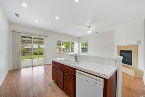 2333 Campbell Cir, Fairfield, CA 94533 photo 14