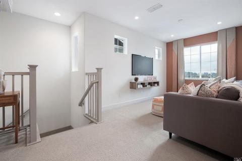 1967 Kalis St, Fairfield, CA 94533 photo 11