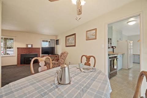 729 Nevada St, Fairfield, CA 94533 photo 8