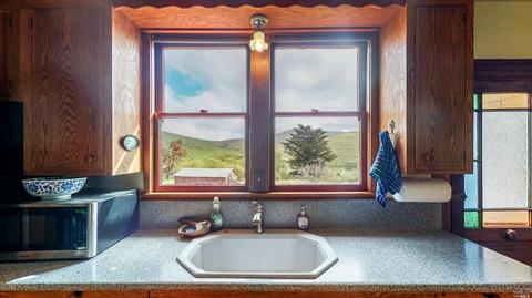 Undisclosed, Petaluma, CA 94952 photo 25