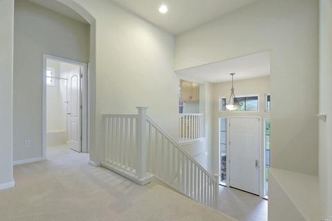 2763 Overlook Dr, Vallejo, CA 94591 photo 4